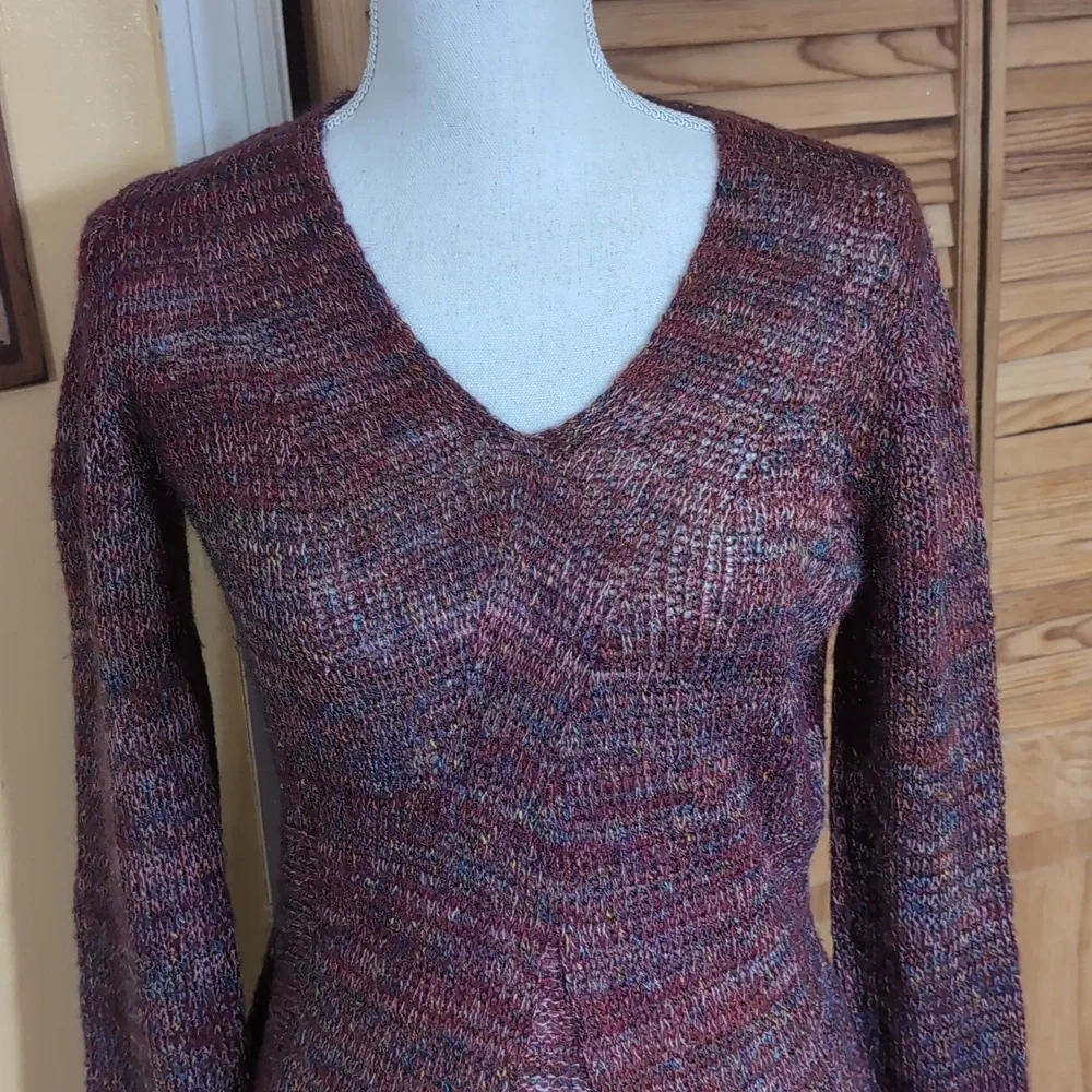 Coldwater Creek Burgundy Mohair Wool Blend V-Neck Long Sleeve Sweater L 14 - 16 - Picture 3 of 8